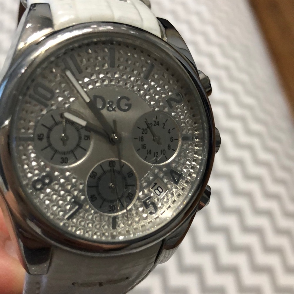 Dolce & Gabbana white genuine leather watch. - Picture 5 of 5